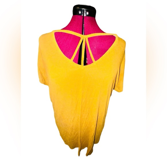 “Maurices” Size XXL Yellow Strappy Choker Top - Picture 1 of 8
